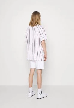 Promo ⭐ Karl Kani SMALL SIGNATURE - Shorts - White, Uomo 🥰 -Sconto Karl Kani in Italia 082a9b9ad2ad40b2842f9ddbcccf6322