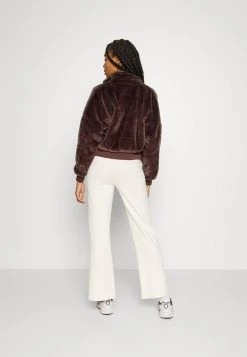 Promo π Karl Kani SIGNATURE JACKET - Giacca In Pile - Brown, Donna π― 10 Promo π Karl Kani SIGNATURE JACKET - Giacca In Pile - Brown, Donna π― -Sconto Karl Kani in Italia 086d10d31b474844b4bd9b9e81d75b7a