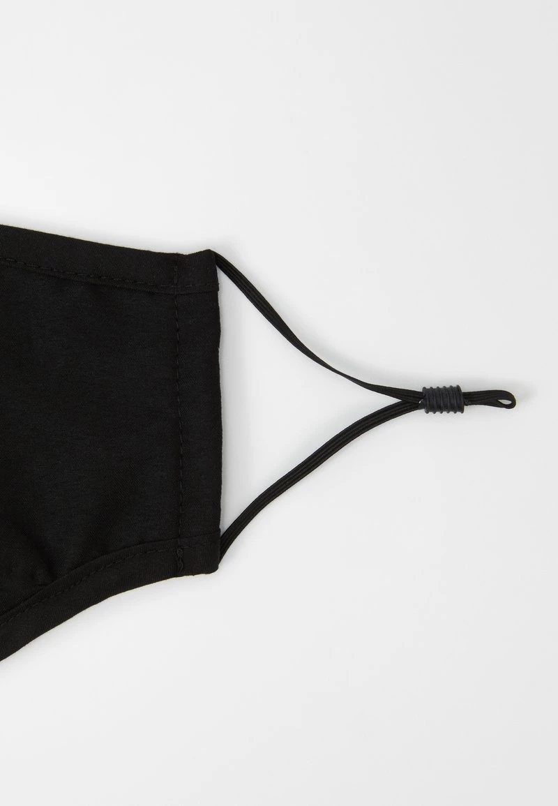 Acquistare ⭐ Karl Kani SIGNATURE FACE MASK - Maschera In Tessuto - Black, Unisex ❤️ 9 Acquistare ⭐ Karl Kani SIGNATURE FACE MASK - Maschera In Tessuto - Black, Unisex ❤️ - immagine 7