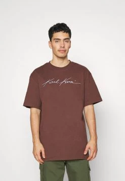 Vendita calda 🛒 Karl Kani AUTOGRAPH TEE UNISEX - T-shirt Basic - Brown 😍 -Sconto Karl Kani in Italia 1202c42c3a98417da0eef18f99866221