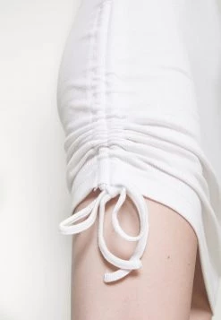 Vendita lampo 🛒 Karl Kani SMALL SIGNATURE GATHERED 👗 DRESS - Tubino - White, Donna 💯 -Sconto Karl Kani in Italia 1412bc2b337242eeb9f376f98c1b89fb