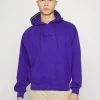 Il più economico 💯 Karl Kani SMALL SIGNATURE HOODIE UNISEX - Felpa - Lilac 🎉 -Sconto Karl Kani in Italia 1a06a85854cd4f80b230c526d2f367d2