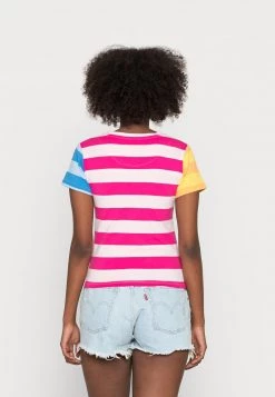 Vendita all'ingrosso 👍 Karl Kani SMALL SIGNATURE TIGHT TEE - T-shirt Con Stampa - Pink, Donna 😍 -Sconto Karl Kani in Italia 1cea8876cbc8438da1597c7d3052d353