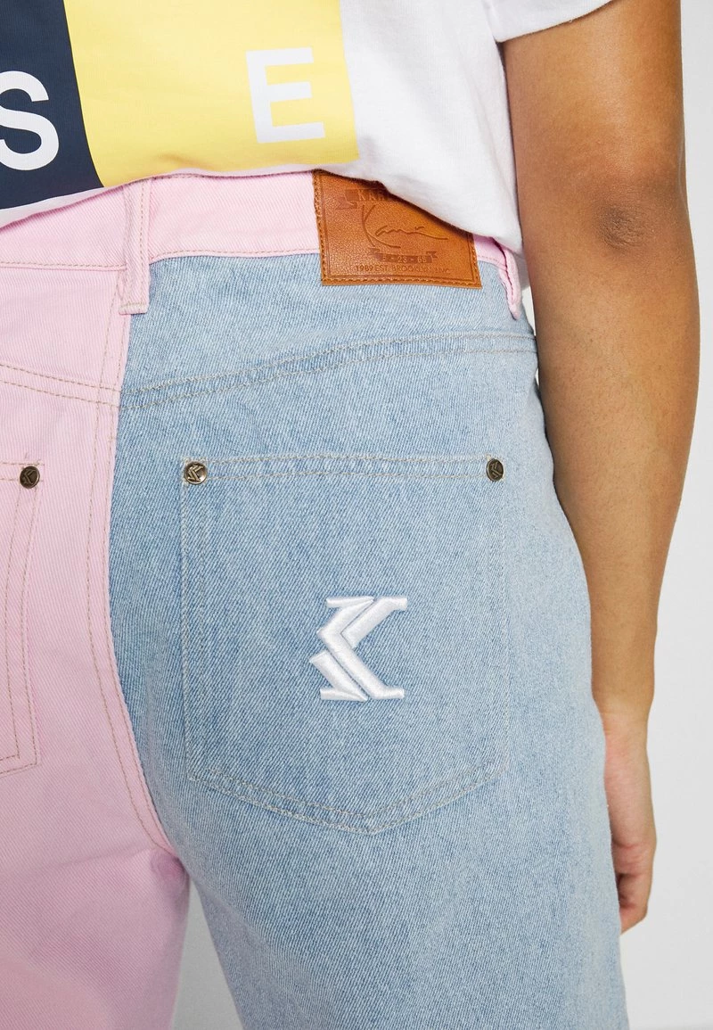 I primi 10 π Karl Kani BLOCK WIDE LEG PANTS - π Jeans Baggy - Rose/blue, Donna π 9 I primi 10 π Karl Kani BLOCK WIDE LEG PANTS - π Jeans Baggy - Rose/blue, Donna π - immagine 7