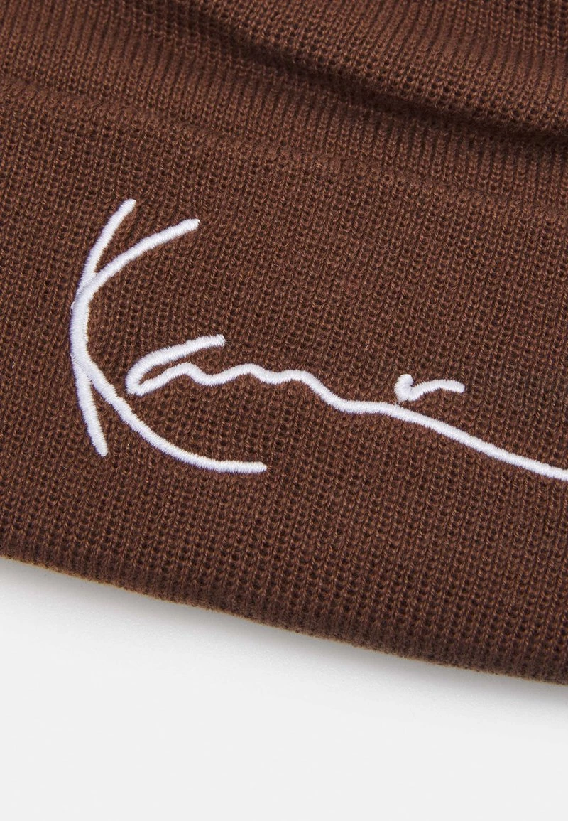 Nuovo di zecca β Karl Kani SIGNATURE BEANIE UNISEX - Berretto - Dark Brown π 5 Nuovo di zecca β Karl Kani SIGNATURE BEANIE UNISEX - Berretto - Dark Brown π - immagine 3
