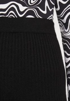 Vendita calda 💯 Karl Kani RETRO SLIT - Leggings - Black, Donna ✨ -Sconto Karl Kani in Italia 293f7bd623634c96b5c078a561d4467c