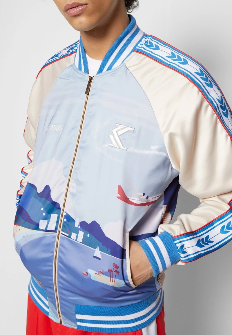 Offerte π Karl Kani MOTIF SOUVENIR JACKET - Giubbotto Bomber - Multicolor, Uomo 𧨠9 Offerte π Karl Kani MOTIF SOUVENIR JACKET - Giubbotto Bomber - Multicolor, Uomo 𧨠- immagine 7