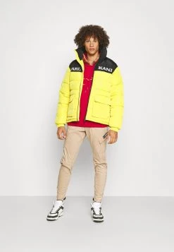 I primi 10 β€οΈ Karl Kani RETRO BLOCK PUFFER JACKET UNISEX - Giacca Invernale - Black/yellow π 9 I primi 10 β€οΈ Karl Kani RETRO BLOCK PUFFER JACKET UNISEX - Giacca Invernale - Black/yellow π -Sconto Karl Kani in Italia 344ad0d062b942398fef89ed0c230a62