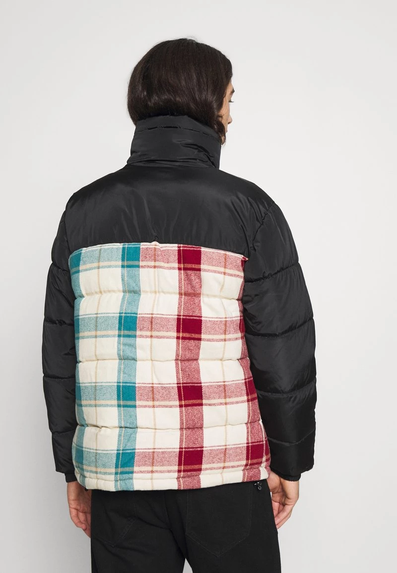 I primi 10 π Karl Kani RETRO BLOCK PUFFER JACKET UNISEX - Giacca Invernale - Multicolor π 5 I primi 10 π Karl Kani RETRO BLOCK PUFFER JACKET UNISEX - Giacca Invernale - Multicolor π - immagine 3