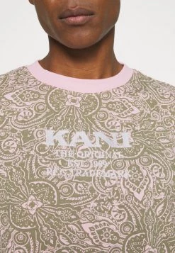 Miglior offerta 🤩 Karl Kani UNISEX RETRO PAISLEY TEE - T-shirt Con Stampa - Rose 🎉 -Sconto Karl Kani in Italia 40989fa20863452c94527d8752178a35