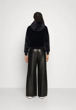 Offerte π Karl Kani VARSITY HOODIE - Felpa Con Cappuccio - Black, Donna π 10 Offerte π Karl Kani VARSITY HOODIE - Felpa Con Cappuccio - Black, Donna π -Sconto Karl Kani in Italia 434bf95e5fb047bea495dc8861d1e546