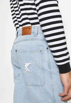 Migliore vendita 🥰 Karl Kani RINSE - Shorts Di 👖 Jeans - Light Blue, Uomo 🛒 -Sconto Karl Kani in Italia 4914150d75a84137a09aa8d5ad5f53b6