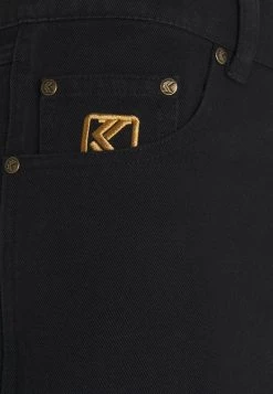 A buon mercato 🎉 Karl Kani UNISEX - Shorts - Black ⭐ -Sconto Karl Kani in Italia 4a9ef0eb16164824958815e9863aa7f3