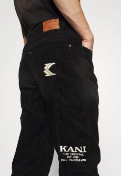 Migliore vendita 🎁 Karl Kani UNISEX RETRO PANTS - Pantaloni - Black 👏 -Sconto Karl Kani in Italia 52023d2588474dafb336d62155c1306f