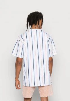 Nuovo di zecca π Karl Kani SIGNATURE PINSTRIPE TEE UNISEX - T-shirt Con Stampa - Multicolor β¨ 9 Nuovo di zecca π Karl Kani SIGNATURE PINSTRIPE TEE UNISEX - T-shirt Con Stampa - Multicolor β¨ -Sconto Karl Kani in Italia 54acb36d32b34ad2845ca590457fa9cb