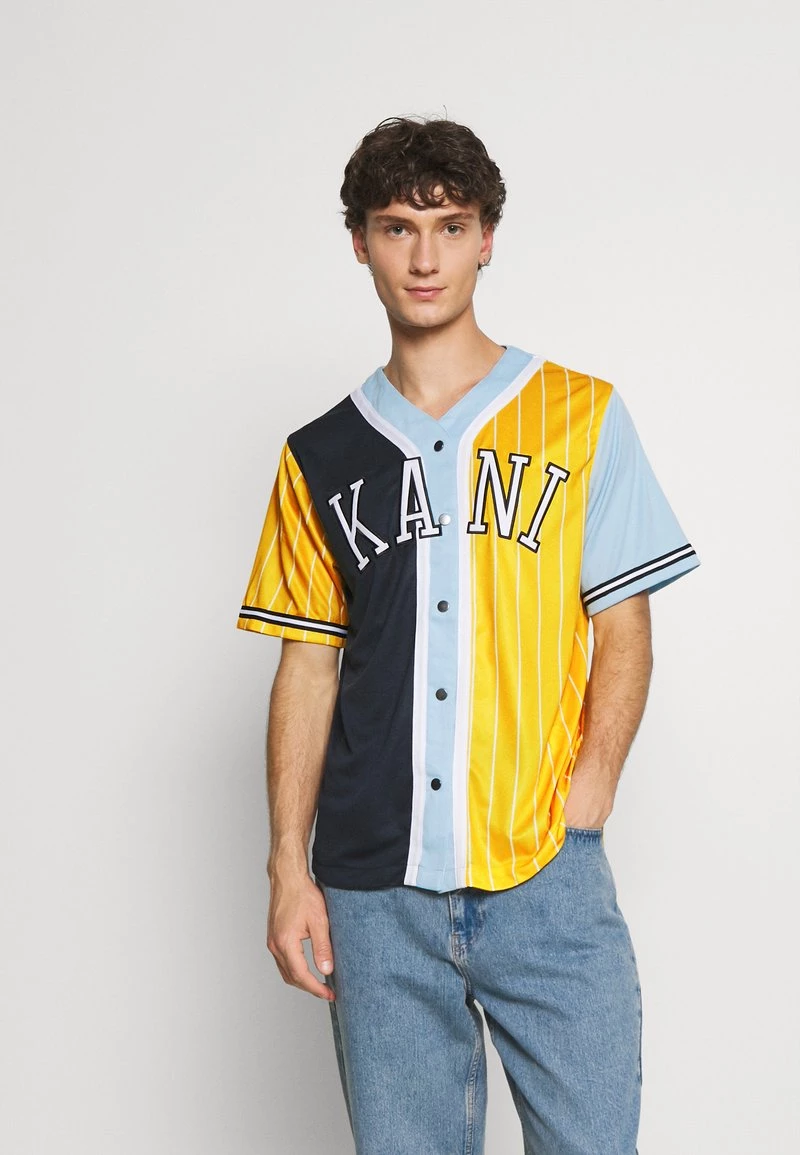 Buono ✔️ Karl Kani COLLEGE BLOCK PINSTRIPE ⚾ BASEBALL - T-shirt Con Stampa - Yellow, Uomo 😀 3 Buono ✔️ Karl Kani COLLEGE BLOCK PINSTRIPE ⚾ BASEBALL - T-shirt Con Stampa - Yellow, Uomo 😀