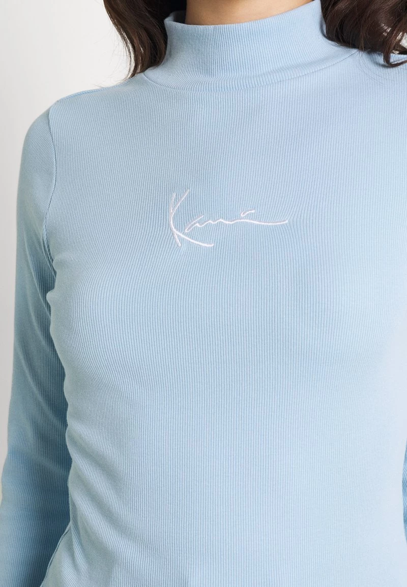 Promo β Karl Kani SMALL SIGNATURE TURTLE NECK - Maglione - Light Blue, Donna π₯° 7 Promo β Karl Kani SMALL SIGNATURE TURTLE NECK - Maglione - Light Blue, Donna π₯° - immagine 5