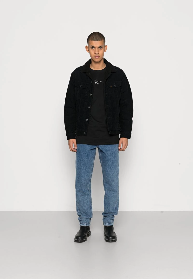 Bilancio π Karl Kani SMALL SIGNATURE TAPERED FIVE POCKET - π Jeans Tapered Fit - Vintage Indigo, Uomo π 4 Bilancio π Karl Kani SMALL SIGNATURE TAPERED FIVE POCKET - π Jeans Tapered Fit - Vintage Indigo, Uomo π - immagine 2