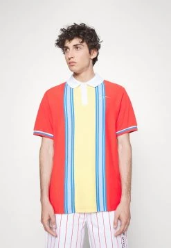 Miglior offerta π Karl Kani CHEST SIGNATURE STRIPE TEE - Polo - Red, Uomo π 13 Miglior offerta π Karl Kani CHEST SIGNATURE STRIPE TEE - Polo - Red, Uomo π -Sconto Karl Kani in Italia 5b4c049996bc457b995bda2abccc55ad