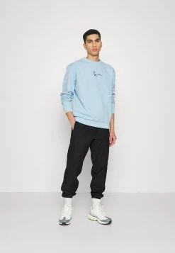 Sconto 👍 Karl Kani SMALL SIGANTURE CREW UNISEX - Felpa - Light Blue ⌛ -Sconto Karl Kani in Italia 5e1f838b9bf244d2851b992097236413