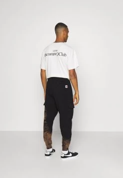 Vendita all'ingrosso π Karl Kani SMALL SIGNATURE BLEACHED UNISEX - Pantaloni Sportivi - Black π 12 Vendita all'ingrosso π Karl Kani SMALL SIGNATURE BLEACHED UNISEX - Pantaloni Sportivi - Black π -Sconto Karl Kani in Italia 7d207ac4a1b44269b923b51bd600541d