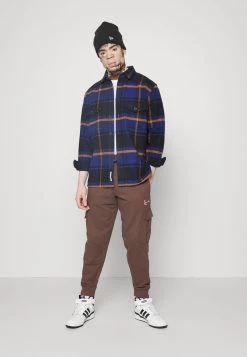 Sconto Karl Kani in Italia -Sconto Karl Kani in Italia 88ad984e7bcf470eb1fb78ea551eb1b8