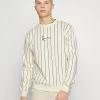 Nuovo di zecca π€© Karl Kani UNISEX SMALL SIGNATURE PINSTRIPE CREW - Felpa - Cream π 2 Nuovo di zecca π€© Karl Kani UNISEX SMALL SIGNATURE PINSTRIPE CREW - Felpa - Cream π -Sconto Karl Kani in Italia 93b97a00f1af4fc7881d1ae32085ea24