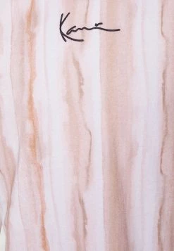 I primi 10 ✨ Karl Kani SMALL SIGNATURE UNISEX - T-shirt Con Stampa - Light Sand 🥰 -Sconto Karl Kani in Italia 97283ed087764e38942037441afd0f41