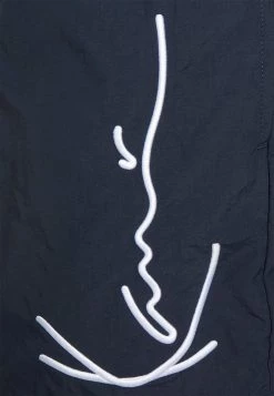 Presa ⭐ Karl Kani SIGNATURE - Shorts Da Mare - Navy Blue, Uomo 🥰 7 Presa ⭐ Karl Kani SIGNATURE - Shorts Da Mare - Navy Blue, Uomo 🥰 -Sconto Karl Kani in Italia 9af09be8504b4524937a650b124bbc4b