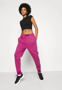 Bilancio βοΈ Karl Kani SIGNATURE - Pantaloni Sportivi - Darkpink, Donna π 11 Bilancio βοΈ Karl Kani SIGNATURE - Pantaloni Sportivi - Darkpink, Donna π -Sconto Karl Kani in Italia 9b08766e6db64125bd4dc0d1ad46bff4
