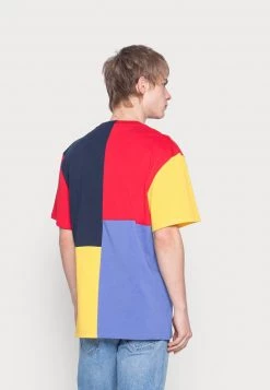 Vendita all'ingrosso 🔥 Karl Kani SIGNATURE BLOCK TEE - T-shirt Con Stampa - Navy, Unisex 👍 -Sconto Karl Kani in Italia a2258f86f71c4494b486e9ab63645e84