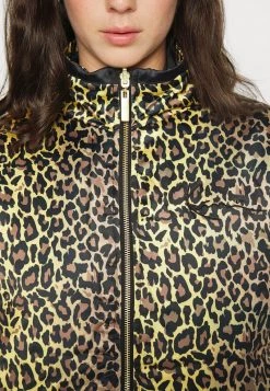 I primi 10 🧨 Karl Kani VARSITY REVERSIBLE - Giacca Da Mezza Stagione - Black, Donna ⭐ -Sconto Karl Kani in Italia a3037efd39ab4c6a8377fdd5d8315025