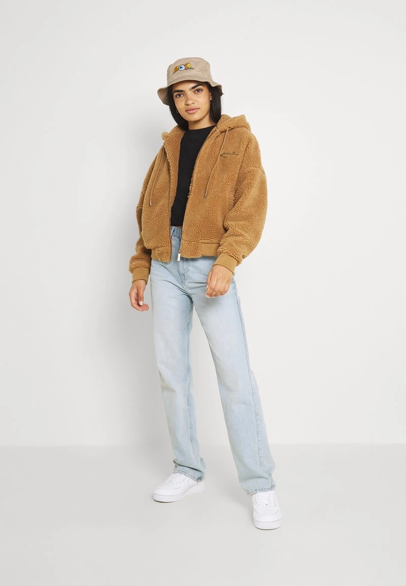 Vendita all'ingrosso 🤩 Karl Kani SIGNATURE - Giacca In Pile - Sand, Donna ✔️ 4 Vendita all'ingrosso 🤩 Karl Kani SIGNATURE - Giacca In Pile - Sand, Donna ✔️ - immagine 2