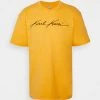 Offerte 🎉 Karl Kani AUTOGRAPH TEE UNISEX - T-shirt Con Stampa - Yellow 🎉 -Sconto Karl Kani in Italia a710fa8be6e14fa4bff92ab92937ba66