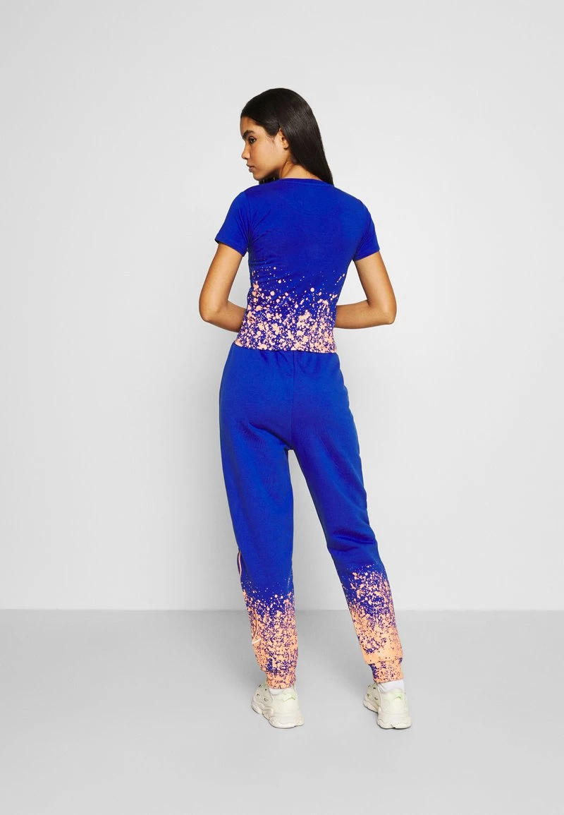 Buono π Karl Kani SIGNATURE PAINT SPLATTER - Pantaloni Sportivi - Blue, Donna β¨ 5 Buono π Karl Kani SIGNATURE PAINT SPLATTER - Pantaloni Sportivi - Blue, Donna β¨ - immagine 3