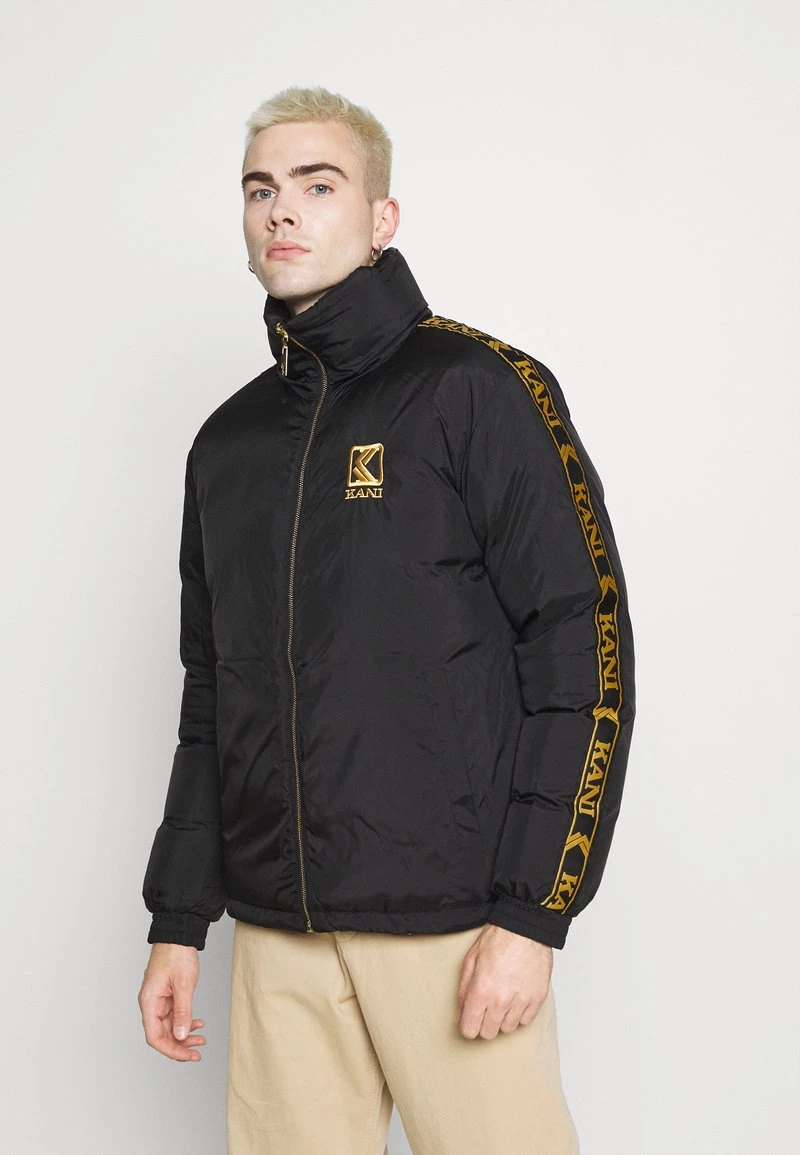 Acquistare π Karl Kani RETRO REVERSIBLE PUFFER JACKET UNISEX - Giacca Da Mezza Stagione - Black β€οΈ 6 Acquistare π Karl Kani RETRO REVERSIBLE PUFFER JACKET UNISEX - Giacca Da Mezza Stagione - Black β€οΈ - immagine 4