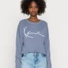 Nuovo di zecca 👏 Karl Kani SIGNATURE CROP CREW - Maglione - Blue, Donna 🎁 -Sconto Karl Kani in Italia bbd48237b448448f84b6ca14e623e2c1