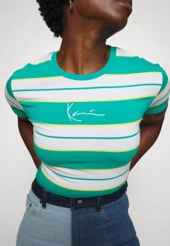 Buono β€οΈ Karl Kani SMALL SIGNATURE STRIPE TEE - T-shirt Con Stampa - Dark Mint, Donna π 19 Buono β€οΈ Karl Kani SMALL SIGNATURE STRIPE TEE - T-shirt Con Stampa - Dark Mint, Donna π -Sconto Karl Kani in Italia bea267ba106c48da921e99a20ea0089f