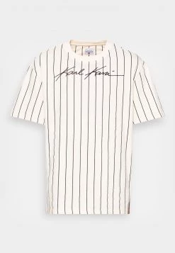 Acquistare 🎁 Karl Kani AUTOGRAPH PINSTRIPE TEE UNISEX - T-shirt Basic - Cream 🌟 -Sconto Karl Kani in Italia c30c9744d16f4a238bf03b453756663e