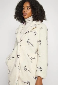 Presa 👏 Karl Kani SIGNATURE LOGO TEDDY - Cappotto Invernale - Cream, Donna 🥰 -Sconto Karl Kani in Italia c87d4b6d5ebd4cb3abecb22434658d06