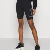 Il più economico 👏 Karl Kani SIGNATURE CYCLING - Shorts - Black, Donna 👍 -Sconto Karl Kani in Italia d38d5fc81f9f4a8ca70aaeeffa8d8ac0