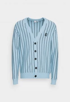 Miglior prezzo 💯 Karl Kani PINSTRIPE CARDIGAN UNISEX - Maglione - Light Blue 😉 -Sconto Karl Kani in Italia d5e9be65a8ce468b92f1a593661ddeda