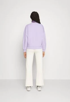 Vendita calda π Karl Kani SMALL SIGNATURE CREW - Felpa - Purple, Donna π€© 10 Vendita calda π Karl Kani SMALL SIGNATURE CREW - Felpa - Purple, Donna π€© -Sconto Karl Kani in Italia d73da5da83bf47c2b9db3d0e5ee593d7