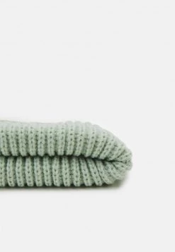 Miglior offerta 😀 Karl Kani SIGNATURE FISHERMAN BEANIE UNISEX - Berretto - Mint ⭐ -Sconto Karl Kani in Italia dfecb0a1bae04cc88e1574618fcc3c4d