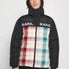 I primi 10 🌟 Karl Kani RETRO BLOCK PUFFER JACKET UNISEX - Giacca Invernale - Multicolor 👍 -Sconto Karl Kani in Italia e258f546373442fa81c6b7e7b157d5c0