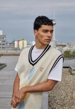 Miglior prezzo 💯 Karl Kani VEST UNISEX - Maglione - Cream 😍 -Sconto Karl Kani in Italia e55289da20414426b284428e0131bdc8