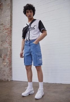 Vendita calda 🥰 Karl Kani RETRO CARGO SHORTS VINTAGE - Shorts - Vintage Mid Blue, Uomo ⌛