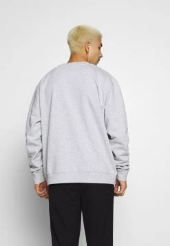 Vendita calda 🎉 Karl Kani SIGNATURE CREW - Felpa - Grey/black, Uomo ❤️ -Sconto Karl Kani in Italia f0076b668d8546c99dda966ed9f9830f