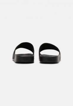 Le migliori recensioni di 🛒 Karl Kani SIGNATURE - 🩴 Sandali Da Bagno - Black, Uomo 😍 -Sconto Karl Kani in Italia f0fd06a08cdc4778aef51c8136584ed6