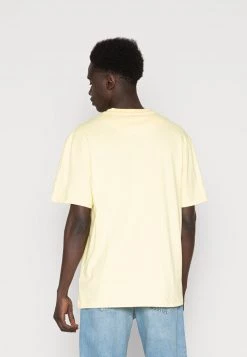 Miglior prezzo 🔔 Karl Kani SMALL SIGNATURE ESSENTIAL TEE UNISEX - T-shirt Basic - Light Yellow 😉 -Sconto Karl Kani in Italia f77c120e43144086b2238c7927b6127d